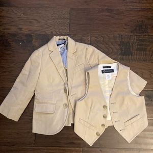 Crewcuts Thompson Suit jacket and Vest Size 2T